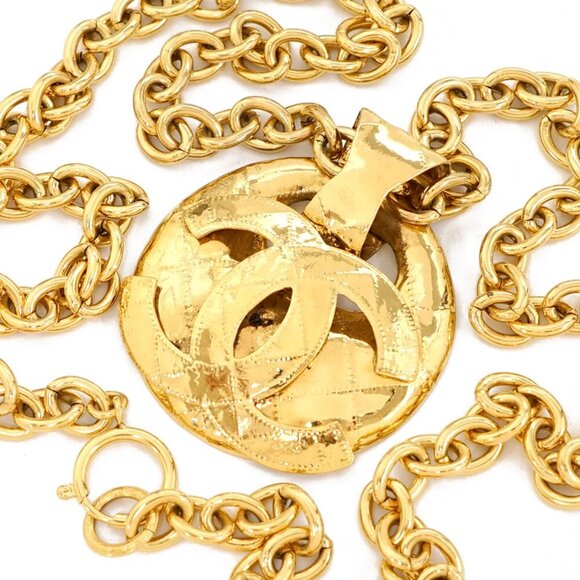 CHANEL Large CC Logo Quilted Chain Necklace 34" Gold Tone 94P Auth w/Box #2439 - Picture 1 of 9